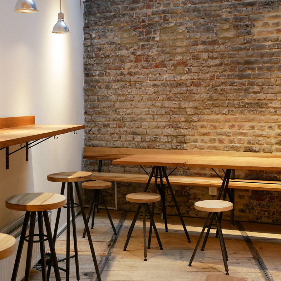 salle, assises, banquette, tabourets, tables