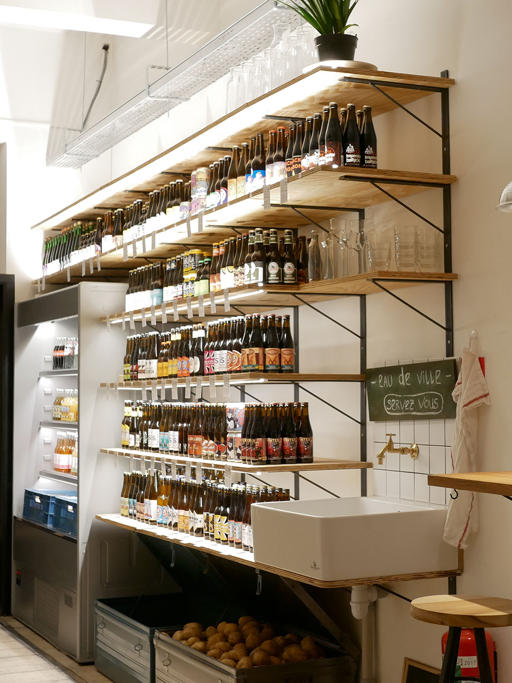 étagère acier et multiplex