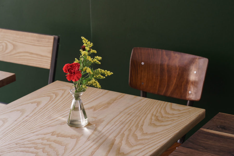 table de bistrot en frêne massif